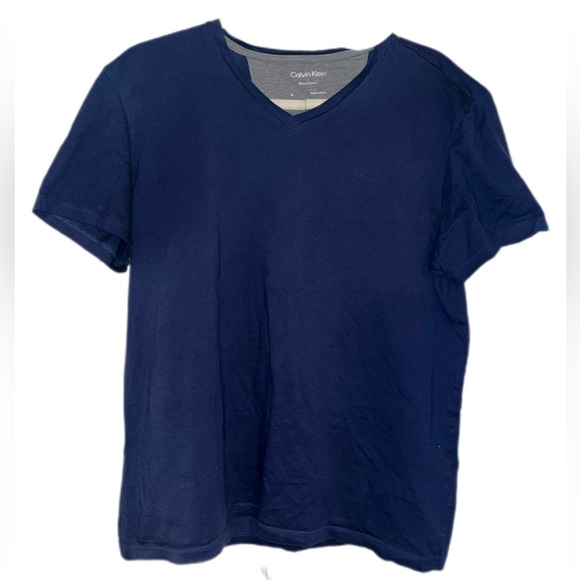 Calvin Klein V neck shirt - Picture 1 of 4